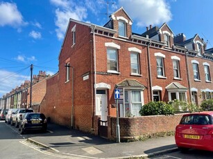 6 bedroom end of terrace house for sale in Church Road, St Thomas, EX2
