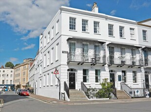 6 bedroom town house for sale in Crescent Terrace, Cheltenham, Gloucestershire, GL50., GL50