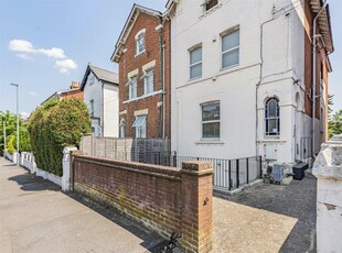 7 bedroom semi-detached house for sale in Russell Street, Reading, RG1