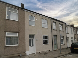 7 bedroom terraced house for sale in Darren Street, Cathays, CF24