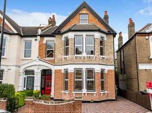 9 bedroom semi-detached house for sale in Culverley Road, Catford, SE6