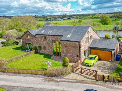 Barn conversion for sale in Lower New Row, Worsley, Manchester M28