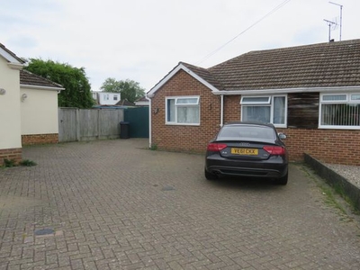 Bungalow to rent in Chaucer Close, Canterbury CT1