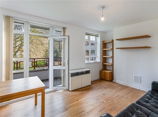 Champion Hill Estate, Camberwell, London, SE5 3 bedroom flat/apartment