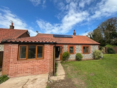 Detached bungalow to rent in Beechlands Park, Southrepps, Norwich NR11