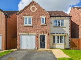 Detached house for sale in Holywell Avenue, Castleford WF10