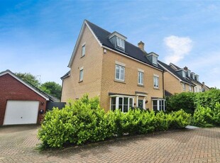 Detached house for sale in Mountford Close, Little Canfield, Dunmow CM6