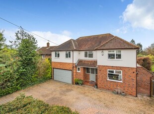 Detached house for sale in Oxford Road, Wokingham, Berkshire RG41