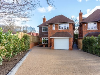 Detached house to rent in Daleside, Gerrards Cross SL9