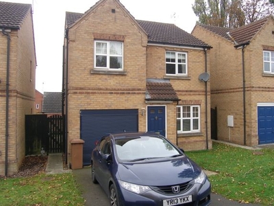 Detached house to rent in Dean Road, Ashby, Scunthorpe DN17