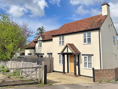 Detached house to rent in Green End Street, Aston Clinton, Aylesbury HP22