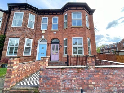 End terrace house for sale in Beech Road, Sale M33