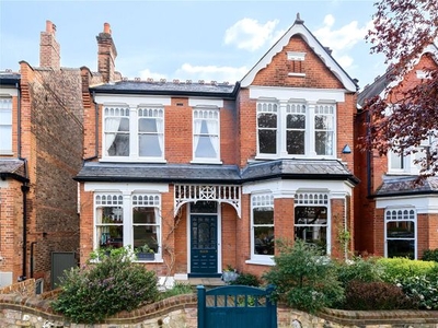 End terrace house for sale in Rosebery Road, London N10