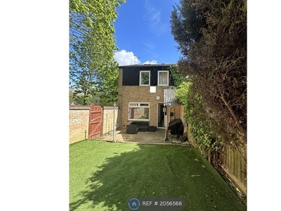 End terrace house to rent in Bringhurst, Orton Goldhay, Peterborough PE2