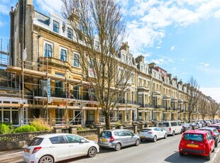 Flat for sale in First Avenue, Hove, East Sussex BN3