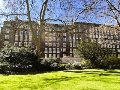 Flat for sale in Lowndes Square, Knightsbridge, London SW1X