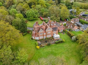 Flat for sale in Ponsbourne Manor, Newgate Street Village, Hertford SG13