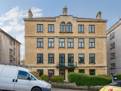 Flat for sale in Tyndalls Park Road, Clifton, Bristol BS8