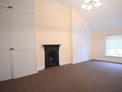 Flat to rent in Ashley Road, Boscombe, Bournemouth BH1