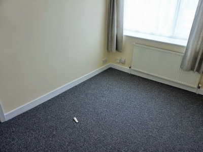 Flat to rent in Bell Hill Road, Bristol BS5