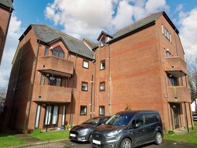 Penthouse to rent in Granville Road, St Albans AL1