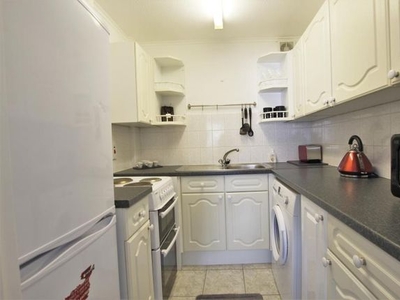 Flat to rent in Highclere Court, Knaphill, Woking GU21