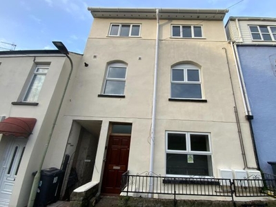 Flat to rent in Highfield Road, Ilfracombe EX34