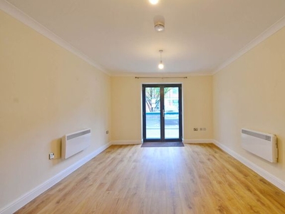 Flat to rent in St Thomas Street, Redcliffe BS1
