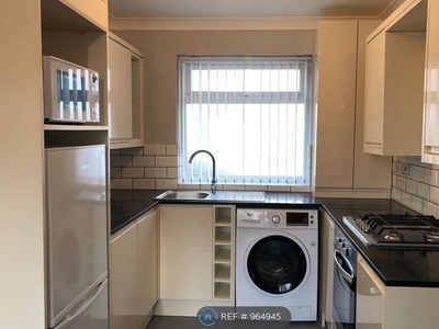 Flat to rent in The Avenue, Middlesbrough TS5