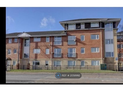 Flat to rent in The Lodge, Sutton-In-Ashfield NG17