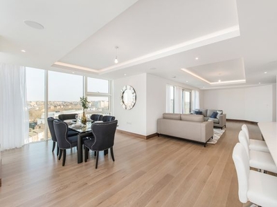 Penthouse to rent in Juniper Drive, London SW18