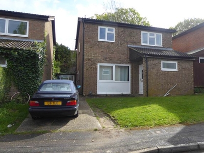 Property to rent in Benson Close, Reading RG2