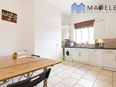 Property to rent in North End Road, London SW6