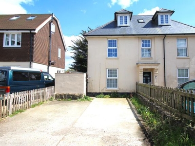 Property to rent in Silver Hill Road, Willesborough, Ashford TN24