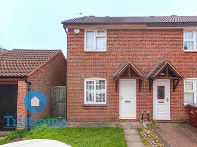 Semi-detached house to rent in Dean Close, Wollaton, Nottingham NG8