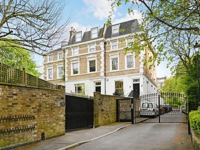 Semi-detached house to rent in Holland Park Avenue, London W11