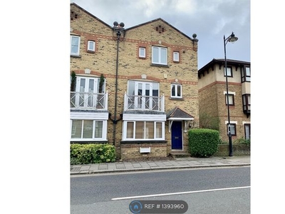 Semi-detached house to rent in Kings Road, Windsor SL4