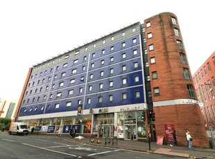 Studio flat for rent in Blackfriars Road, Glasgow, G1