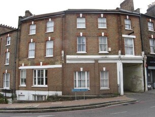 Studio flat for rent in Devonshire Road Forest Hill SE23