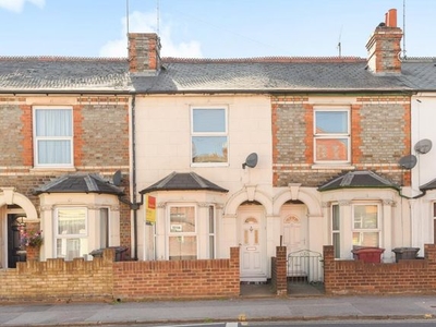 Terraced house to rent in Caversham, Reading RG4