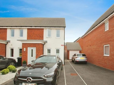 Terraced house to rent in Oatley Way, Bristol BS16