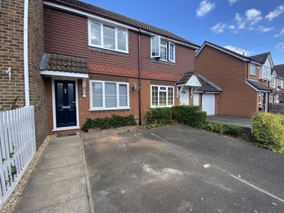 Terraced house to rent in Samor Way, Didcot, Oxfordshire OX11