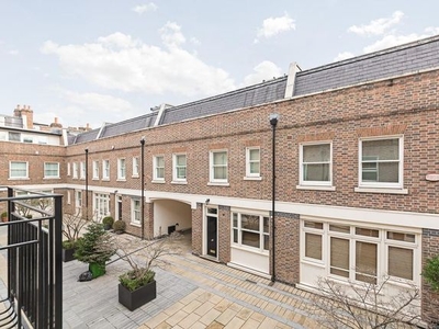 Terraced house to rent in St Michael's Mews, Belgravia, London SW1W