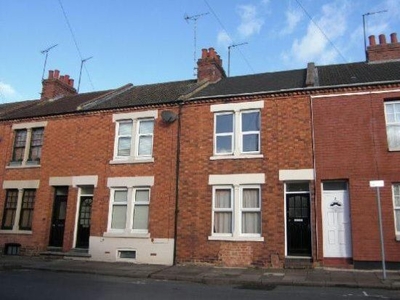 Terraced house to rent in Victoria Gardens, Northampton NN1
