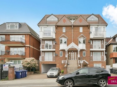 3 bedroom apartment for sale Hendon, NW4 2TH