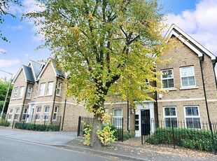 1 bedroom apartment for rent in Avenue Road, Brentwood, Essex, CM14