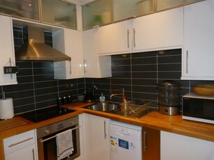 1 bedroom apartment for rent in Castle Chambers, City Centre, CF10