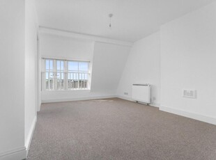 1 bedroom apartment for rent in Streatham High Road, London, SW16