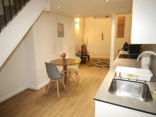 1 bedroom flat for rent in Albion House, 64a Vicar Lane, Bradford, BD1