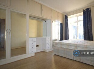 2 bedroom flat for rent in Caledonian Road, London, N1